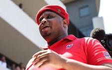 Floyd Shivambu addresses EFF members outside the venue of the state capture inquiry on 19 November 2018. Picture: Abigail Javier/EWN