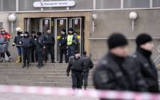 File: Police officers guard the entrance to Sennaya Square metro station in Saint Petersburg on 3 April 2017 after a suicide bomber killed at least 11 people and injured dozens. Picture: AFP.