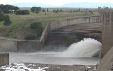 FILE: A gate at the Vaal Dam is opened. Picture: Louise McAuliffe/EWN
