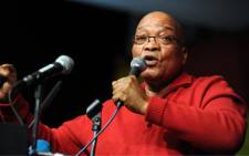 President Zuma sings the president’s song “Umshini Wami”. Picture: GCIS.