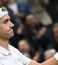 John Isner sets new world record for aces during Wimbledon match