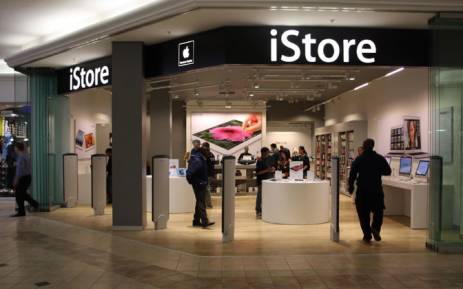 Почему в istore дешевле айфон