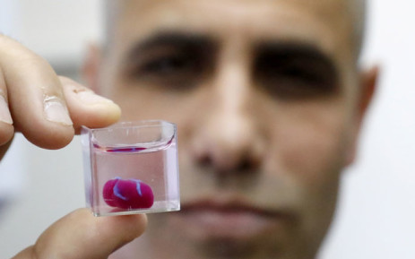 Israeli scientists create first-ever living heart ‘printed’ from human tissue