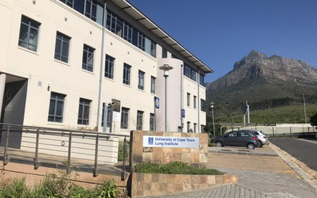The ChAdOx1 nCoV-19 vaccine efficacy trial has been rolled out in the Western Cape. The first eight candidates in the province were enrolled in the randomised control trial at the University of Cape Town's Lung Institute. Picture: Kevin Brandt/EWN