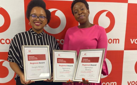 Eyewitness News journalists Zongile Nhlapo and Kgomotso Modise at the Vodacom Journalist of the Year awards. Picture: Supplied