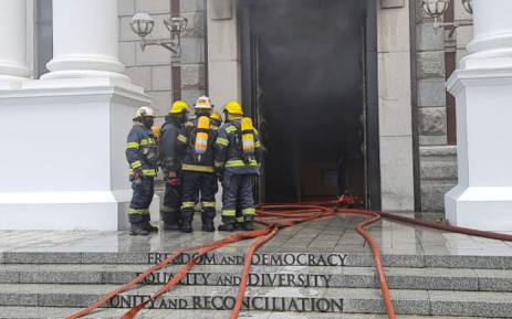 FILE: Firefighters on the scene of a fire at Parliament on 2 January 2022. Picture: Saya Pierce-Jones/Eyewitness News
