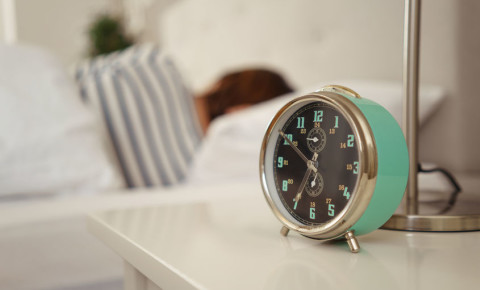 sleep-bed-alarm-clock-time-duration-rest-health