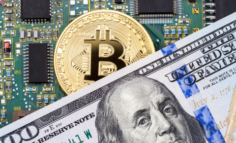 Cryptcurreny cryptocurrencies crypto bitcoin US dollar 123rf
