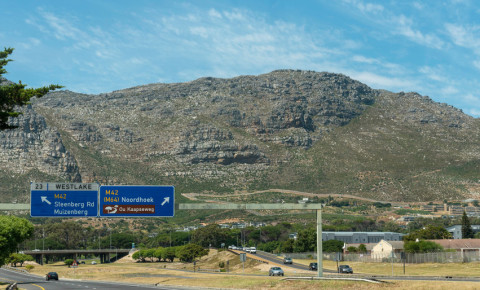 Westlake, Cape Town, M3 motorway from Cape Town to Muizenberg  123rf