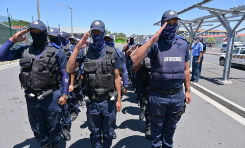City of Cape Town LEAP officers law enforcement 123rf 