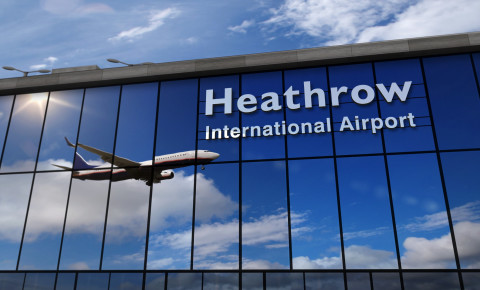heathrow international airport 123rf