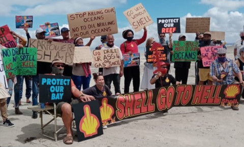 shell-protest-green-connectionjpg