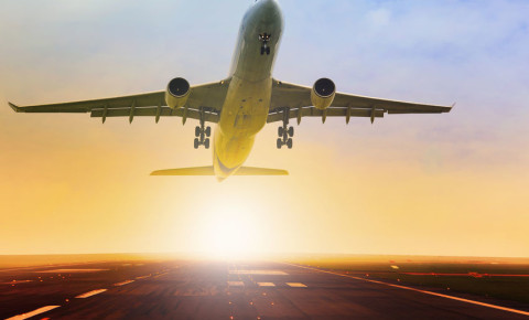 [LISTEN] حكومة كيب تاون تصلح مطار بوليمبو المتهالك من أجل وصول أفراد العائلة المالكة