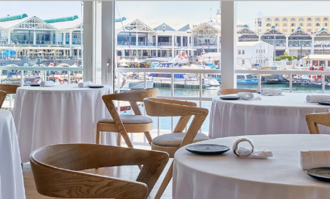 pier-restaurant-waterfront