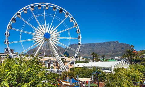 Waterfront-Cape-Town-wheel-tourism-123rf