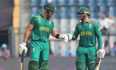 Aiden Markram (left) and Quinton de Kock (right) in action for the Proteas 
