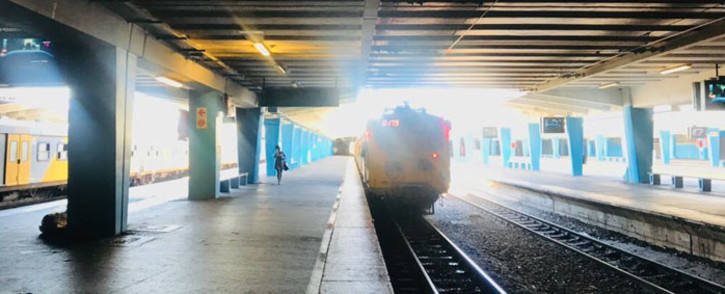 A Metrorail train arrives at the Cape Town station. Picture: @CapeTownTrains/Twitter