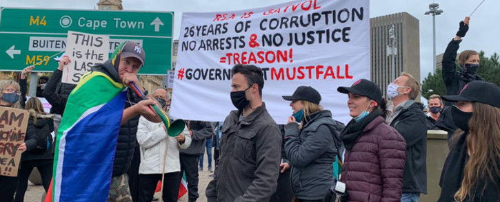 Capetonians gathered at the Grand Parade on 5 September 2020 to protest against corruption, farm murders, gender-based violence, and child killings. Picture: Kaylynn Palm/EWN.