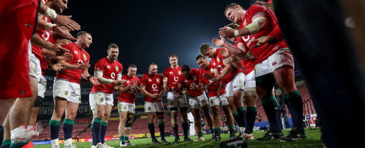The British & Irish Lions in a huddle after their victory after the Sharks on 7 July 2021. Picture: @lionsofficial/Twitter