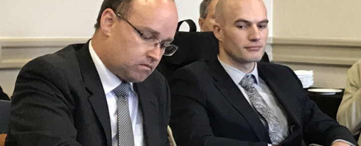 Attorney Martus de Wet (left) and Dr Jacques De Vos (right) at the Health Professions Council fo South Africa's hearing on 27 August 2019. Picture: Kevin Brandt/EWN.