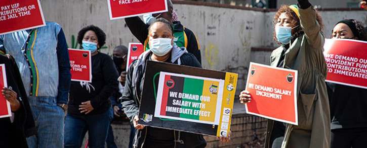 FILE: ANC staffers picket outside the party's headquarters of Luthuli House in Johannesburg on 15 June 2021 over unpaid salaries. Picture: Xanderleigh Dookey Makhaza/Eyewitness News