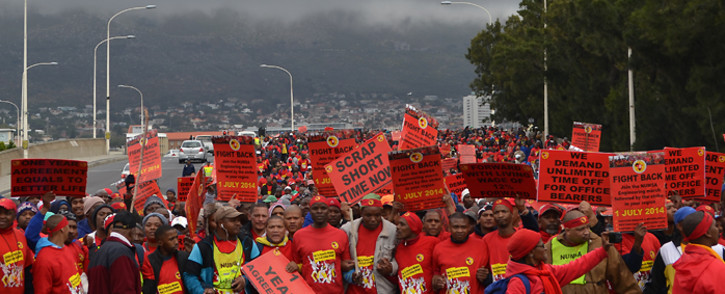 FILE: Numsa members in Cape Town take part in a march marking the start of a national strike on 1 July 2014. Picture: EWN.