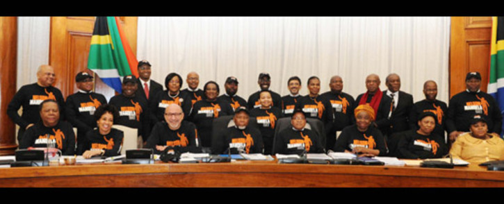 Cabinet members in their Mandela Day shirts. Picture: GCIS.
