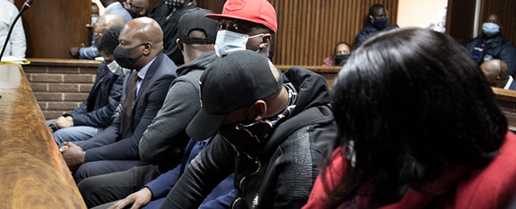 FILE: Seven suspects accused of multi-million rand tender corruption appeared in the Bloemfontein Magistrates Court on 2 October 2020. The accused, who face around 60 charges, are alleged to have fraudulently been awarded a R255 million contract to audit and remove asbestos roofs in the Free State. Picture:  Xanderleigh Dookey/EWN