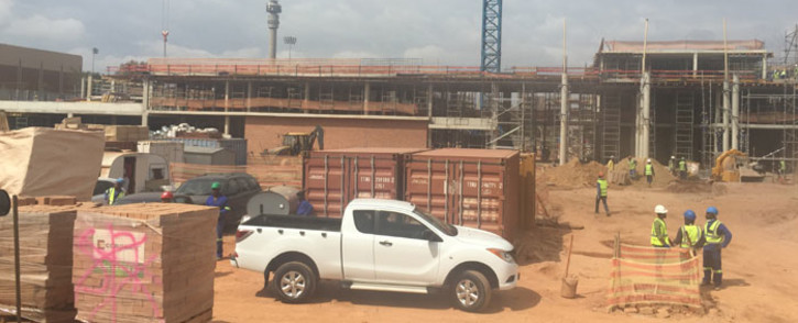 Construction still underway for the Nelson Mandela Children's Hopsital in Parktown on 22 April 2015. Picture: Thando Kubheka/EWN.