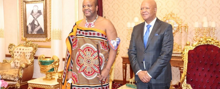 King Mswati III with Special Envoy Jeff Radebe at the king's palace in eSwatini. Picture: Kingdom of eSwatini. 