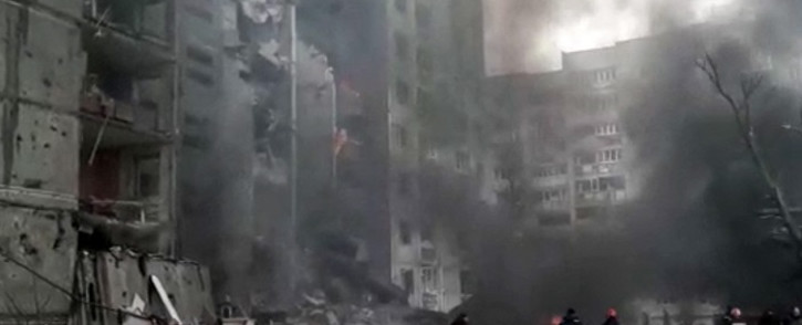 This grab made from a handout video released by the State Emergency Service of Ukraine, shows a damaged apartment building which is said was hit by shelling in Chernihiv on 3 March 2022. Picture: Ukraine Emergency Ministry Press Service / AFP