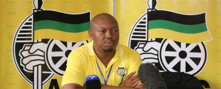 Free State ANC spokesperson Thabo Meeko briefing the media on the Free States provincial elective conference on 11 December 2017. Picture: Clement Manyathela/EWN