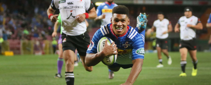 FILE: Stormers flyhalf Damian Willemse dives over to score a try during the Stormers Super Rugby match at Newlands. Picture: Bertram Malgas/EWN