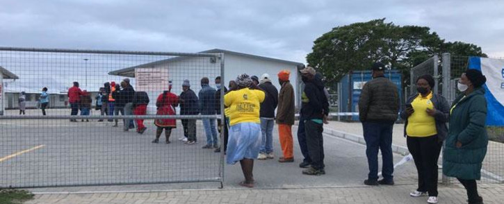 Residents queue to cast their votes in the local government elections in Thembalethu, George on 1 November 2021. Picture: Kevin Brandt/Eyewitness News