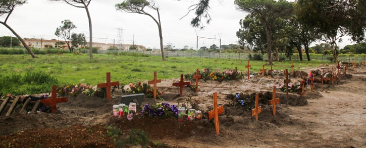Maitland Cemetery in Cape Town where a section has been demarcated for COVID-19 deaths. Picture: Kaylynn Palm/EWN