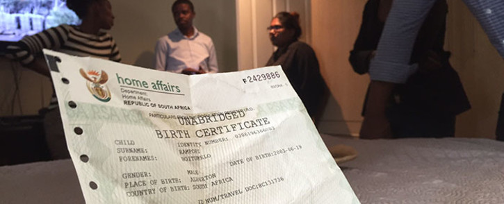 A fraudulent birth certificate issued by a corrupt Home Affairs official. Picture: Vumani Mkhize/EWN.