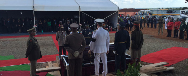 Various members of the South African National Defence force stand by as the coffin of late Public Service and Administration Minister, Collins Chabane, was lowered into the ground at a cemetery in the Xikundu village. Picture: Reinart Toerien/EWN.