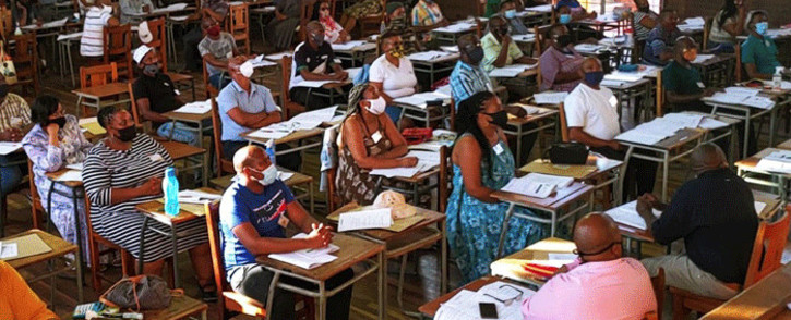 Teachers at the Grey College in Bloemfontein on 8 January 2021. The school is one of the matric exam marking centres in the Free State. Picture: @HubertMweli/Twitter.