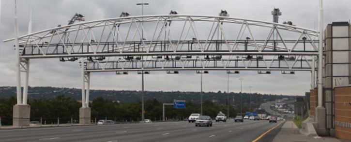 FILE:An e-toll gantry on the N1 in Johannesburg.  Picture: Christa van der Walt/EWN