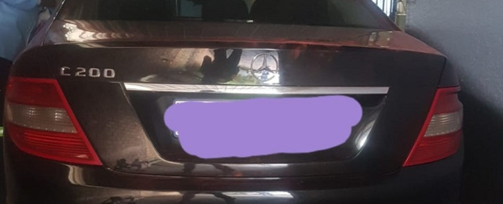 Officers from Soweto’s Crime Intelligence and the provincial Traffic Department followed up on information about two hijacked cars at Lindhaven in Roodepoort on Thursday. Picture: SAPS.