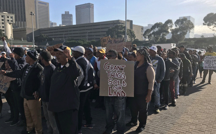 FILE: Kraaifontein residents march to the Western Cape High Court on 20 April 2018 during a protest for low-income housing. Picture: Monique Mortlock/EWN.