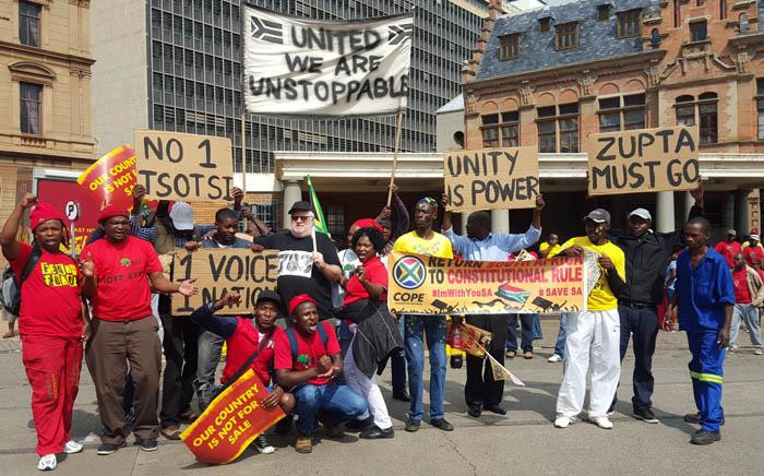 Protesters from different political parties at Church Square in Pretoria ahead of a march to the Union Buildings on 12 April 2017 to call for the resignation of President Jacob Zuma. Picture: Louise McAuliffe/EWN.