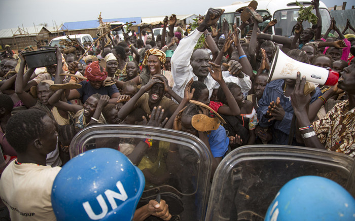 FILE: Internally displaced people demonstrate during a visit by the US ambassador to the United Nations to Juba in the Democratic Republic of Congo on 25 October 2017. Picture: AFP