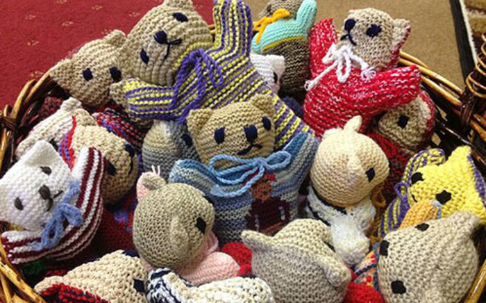 Old age home residents knit comfort bears for child rape victims. Picture: Giovanna Gerbi/EWN