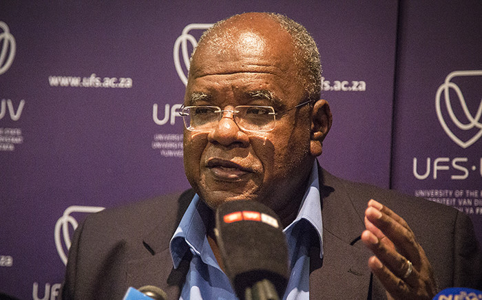 University of the Free State Vice Chancellor Prof. Jonathan Jansen held a media briefing in Bloemfontein over demonstrations at the university's main campus on 23 February 2016. Picture: Reinart Toerien/EWN.