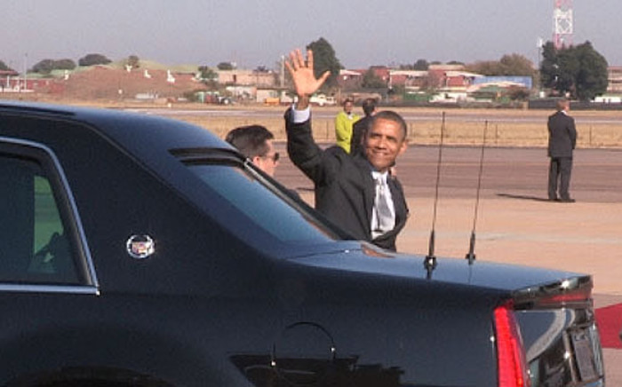 U.S. President Barack Obama waves at the Waterkloof Air Force base on 30 June 2013. Picture: Christa Van der Walt/EWN