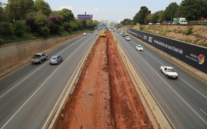 The Johannesburg Roads Agency is undertaking essential maintenance on the M1 freeway between Killarney and Crown Interchange. Picture: Christa Eybers/EWN.