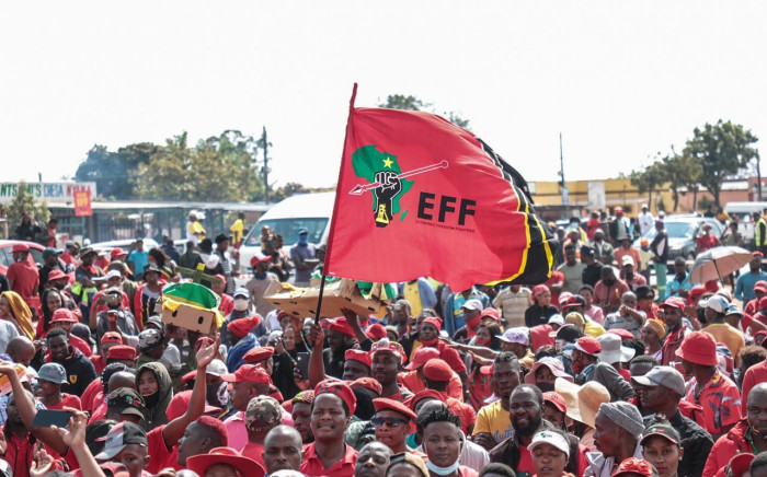 A massive crowd of EFF supporters turned out to listen to the campaign message from party leader Julius Malema in the Madibeng Municipality in the North West on 8 October 2021. Picture: Abigail Javier/Eyewitness News 