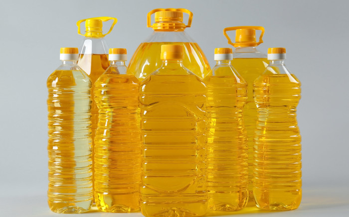 FILE: The demand for sunflower oil has also been affect by international behaviour as Indonesia has banned all palm exports for the time being, which means palm oil cannot be used as a substitute. Picture: © belchonock/123rf.com