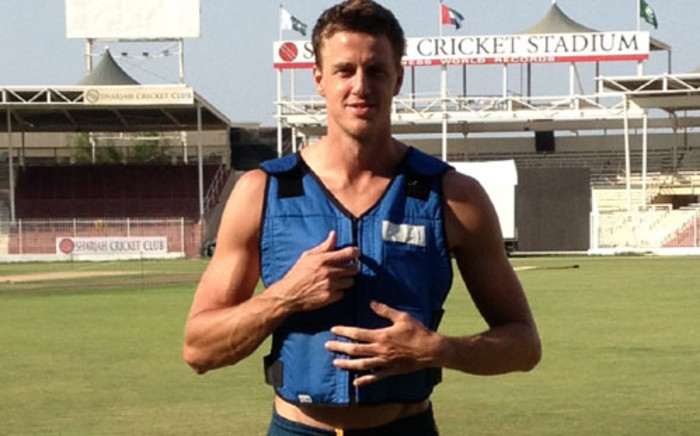 Morne Morkel wearing an ice vest. Picture: CSA